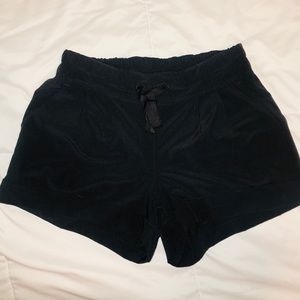 Lululemon Spring Break Away Short
